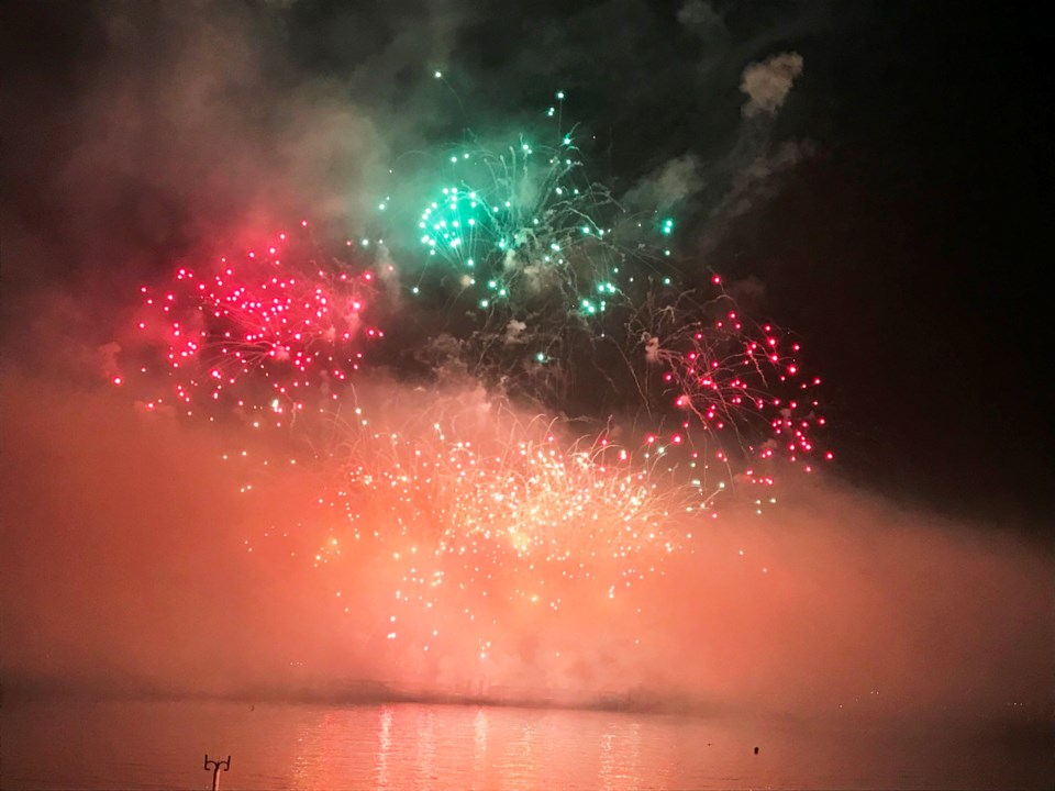 fireworks-team canada