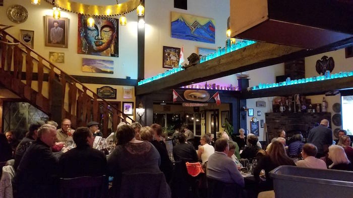 lions-head-smoke-brew-pub-bc