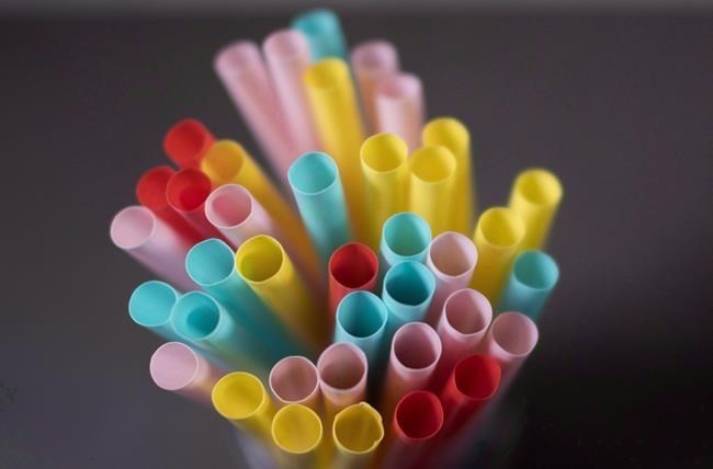 plastic-straws