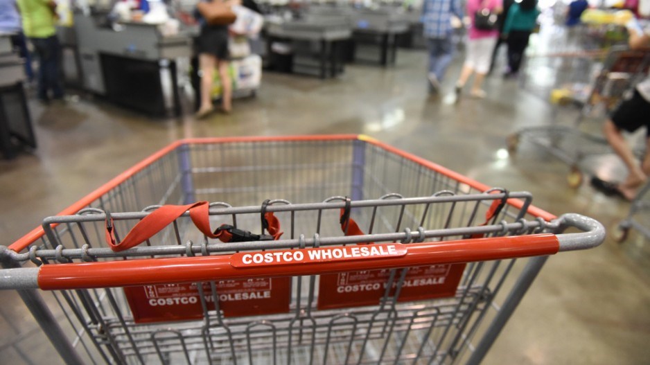 costco_shopping_cart_shutterstock