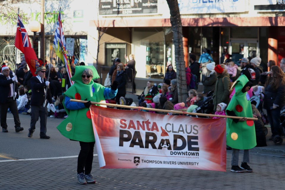 The start of this year's parade. (via Eric Thompson)