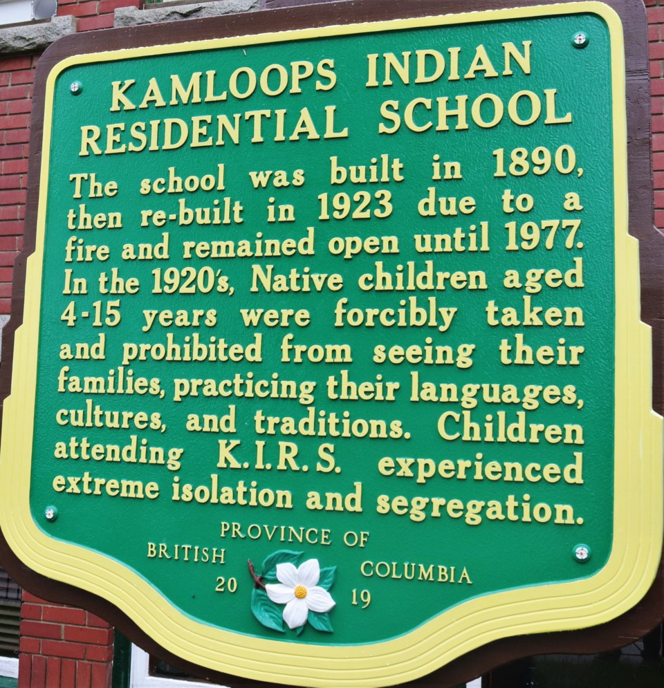 ResidentialSchoolSign2