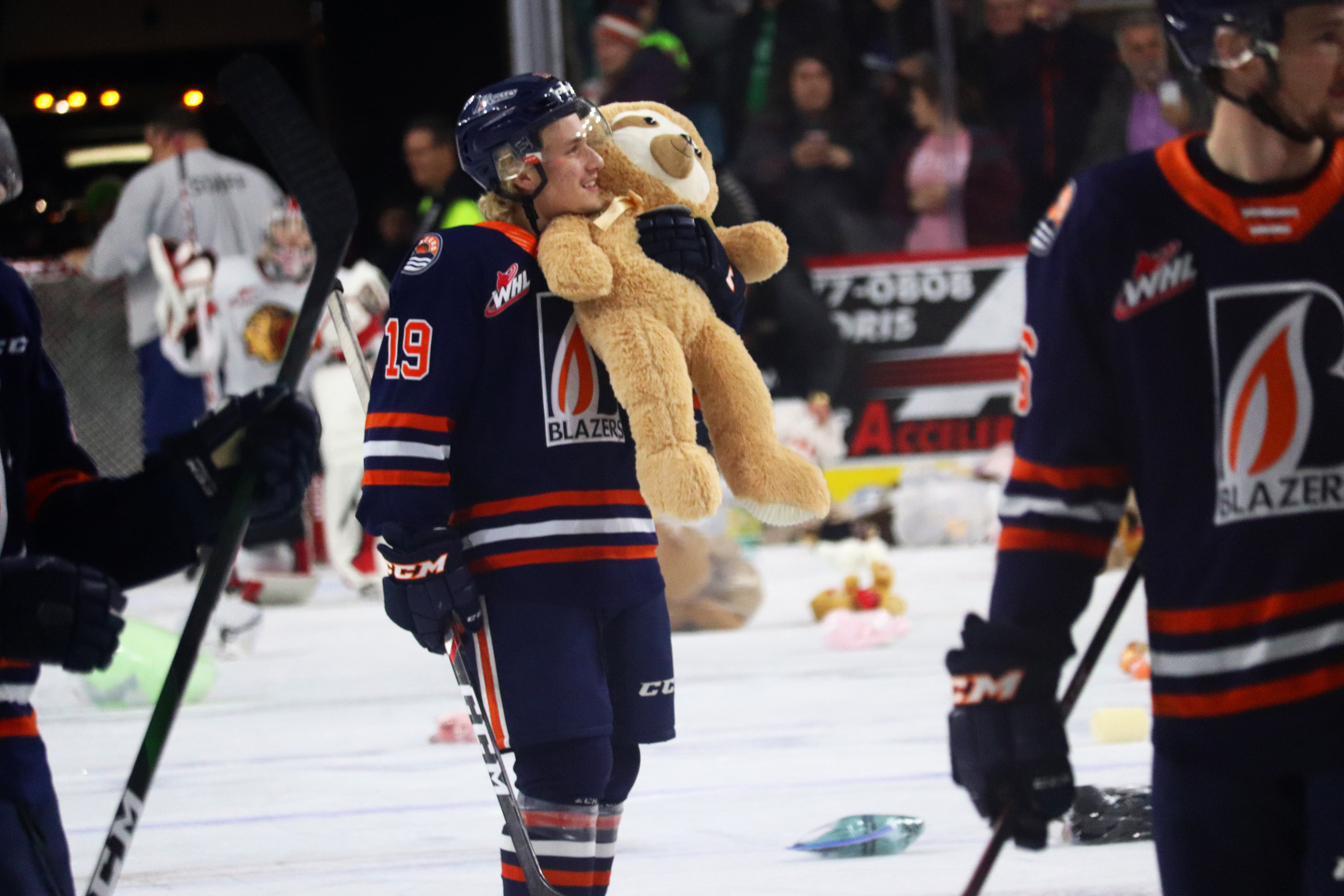 Teddy Bear Toss lets Portland Winterhawks and their fans give back