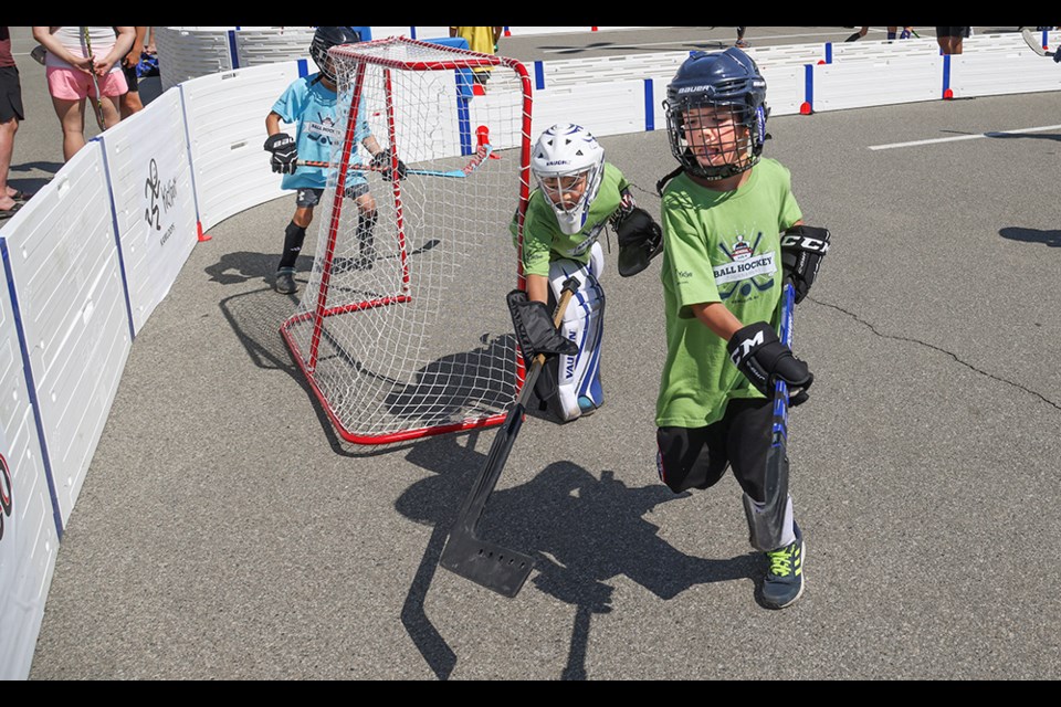 Ball hockey was a popular event downtown at Seymour Street and Fourth Avenue, with a number of ex-Blazers also taking part in some games.