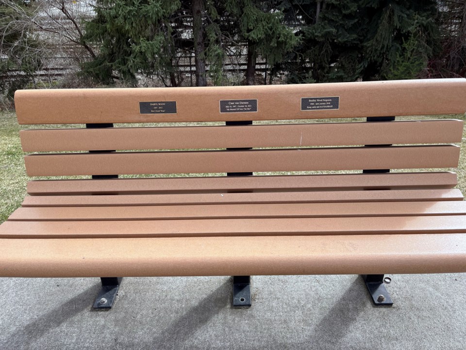 memorial bench plaques