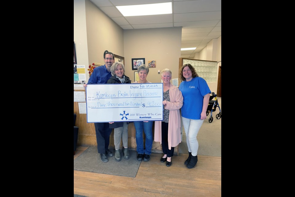 n the photo, from left: KBIA executive director David Johnson, Shannon Wallis, Maryanne Bower, Bobbie Harrison and Tobin Stuart.