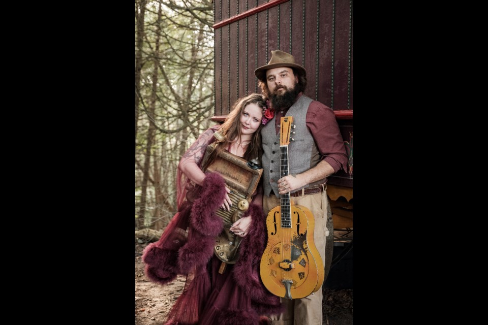 Husband and wife duo Norah Spades and Brendan Stephens, otherwise known as The Vaudevillian
