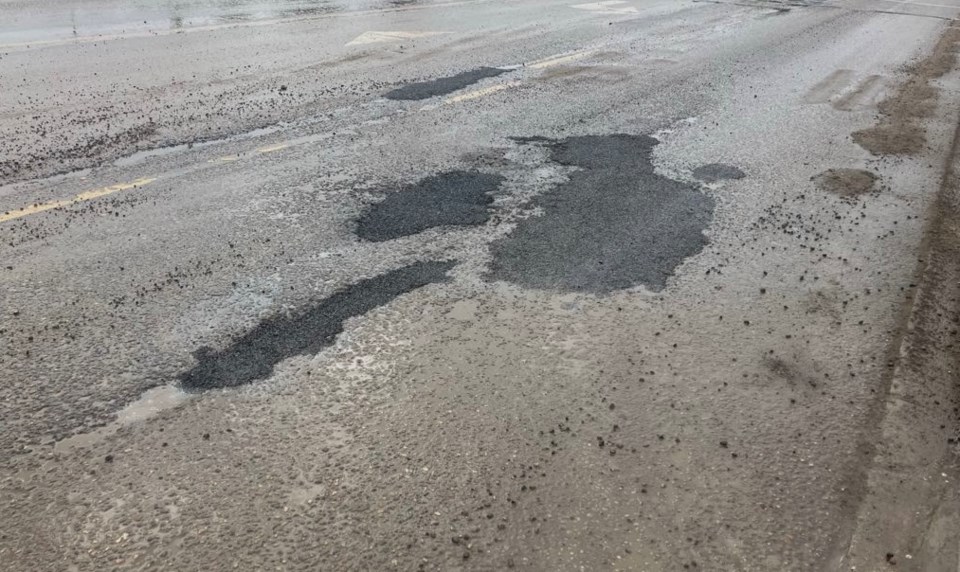 beaverhill-road-potholes-april-8
