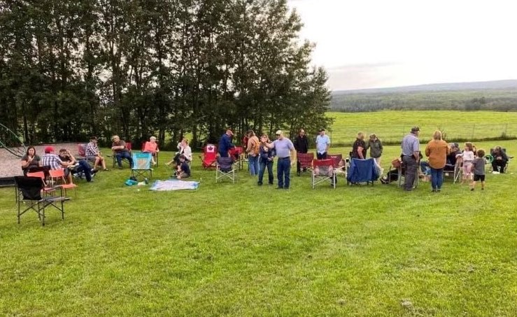 Crowds enjoying the festivities at a recent Craigend Community BBQ. Photo supplied. 