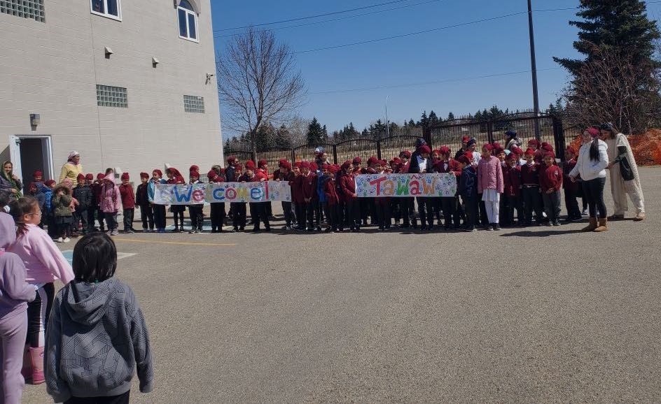 Gobind Sarvar Staff and students welcoming Kohls School on the first visit last year. Submitted photo. 