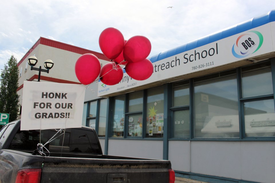 Bonnyville Outreach School encouraged drivers to honk for their grads on Friday, June 12. Photo by Robynne Henry. 