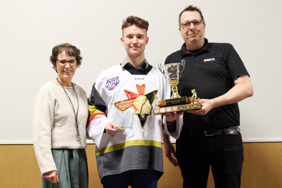 The Matt Cook Unsung Player award went to Easton Hesse during the Bonnyville Jr. A Pontiacs year-end awards banquet at the Beaver River Fish and Game Building on Friday, Feb. 21. Photo by Robynne Henry. 