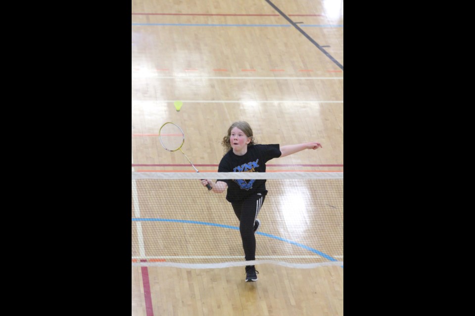 Alex Lafrance from the Ecole Beausejour Lynx badminton team goes to the net during action from Wards last week.
Image Rob McKinley