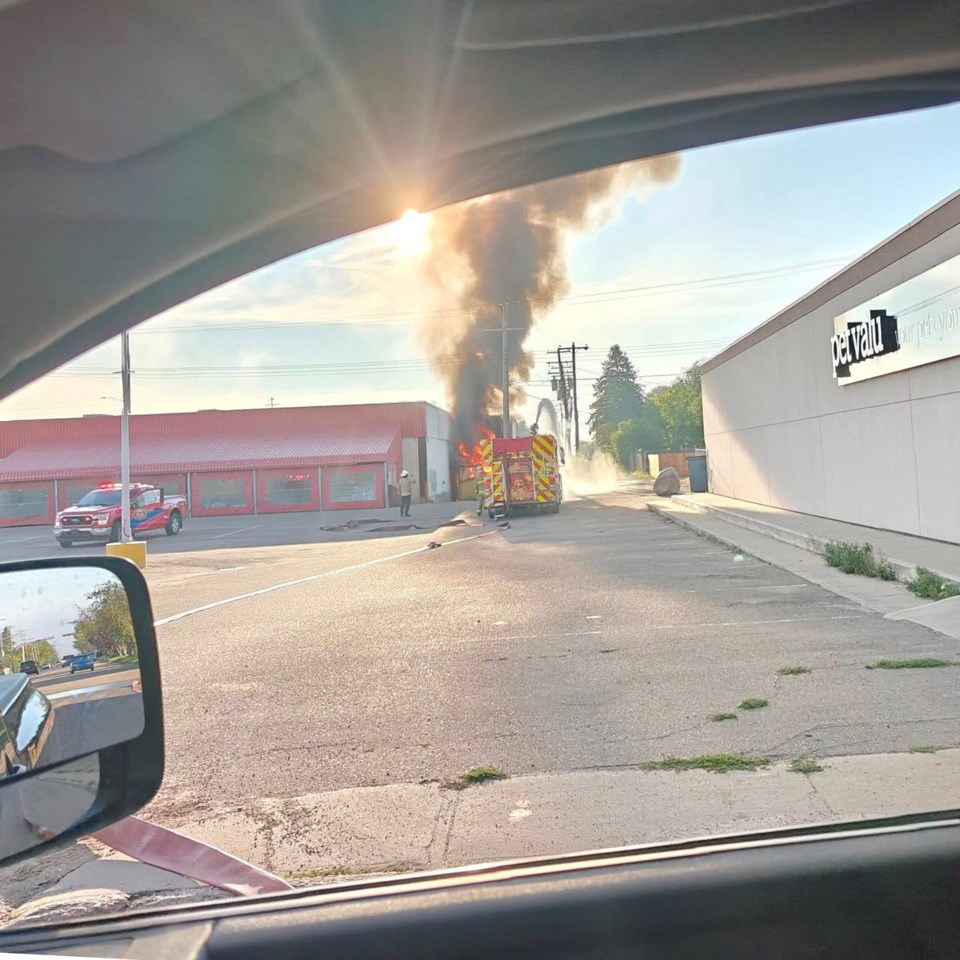 bonnyville-home-hardware-fire11