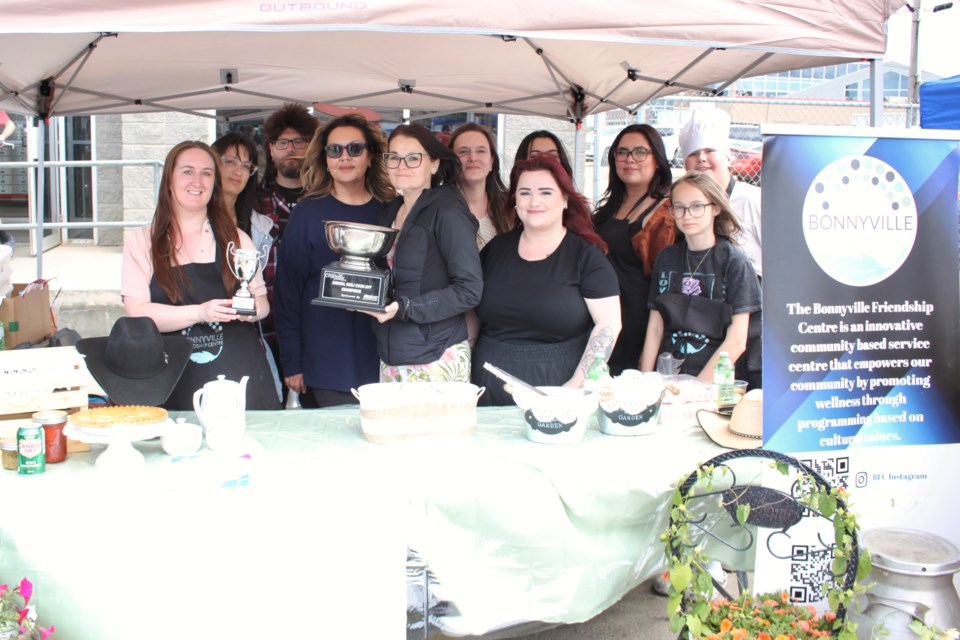 The Bonnyville Friendship Centre won the Chili Cook-Off hosted by the Bonnyville and District Chamber of Commerce. Featured in the photo: Janet Gobert, Cynthia Gamache, Danielle Sutherland, Sarah Hutchinson, Angie Papillon, Sara Karl, Shiloh Prosser, Joel Cross, Rebekah Gobert, Trevor Bishop, Abby Hutchinson, and Caleb Caldwell.