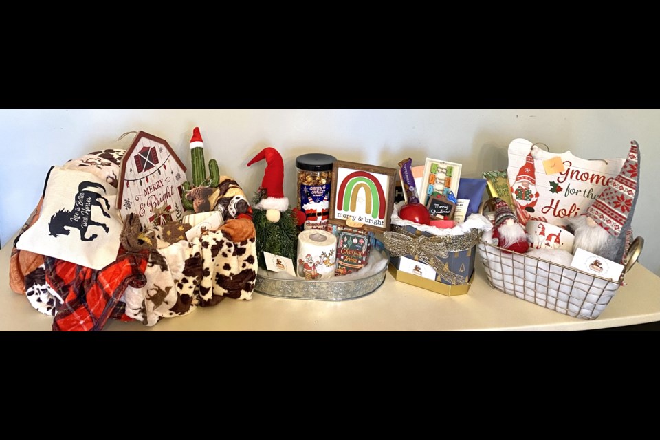 Pink Hoof Creations by Alexia is a small custom gift basket business created by youth entrepreneur Alexia Pilat, and aims to raise money so she can purchase her first horse. 