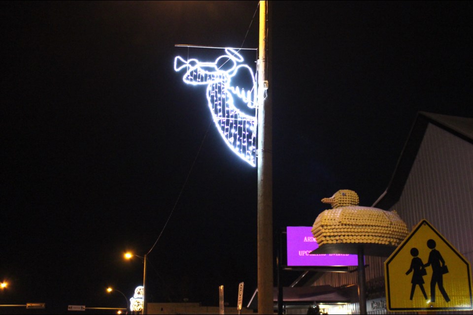 The MD of Bonnyville's Light up the Hamlet event featured new holiday festoon lights that came to life in Ardmore as soon as the sun went down.