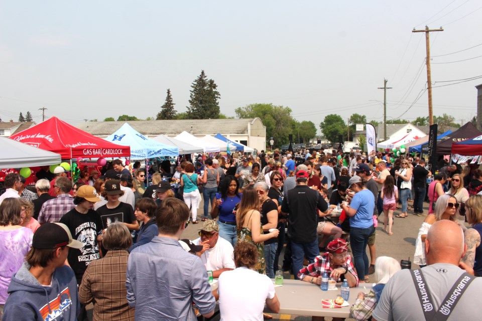 The annual Chili Cook-off had 50th Street in Bonnyville bursting with chili enthusiasts sampling two dozen different variations of the Canadian classic dish. The event was hosted by the Bonnyville and District Chamber of Commerce on Friday over the noon hour.