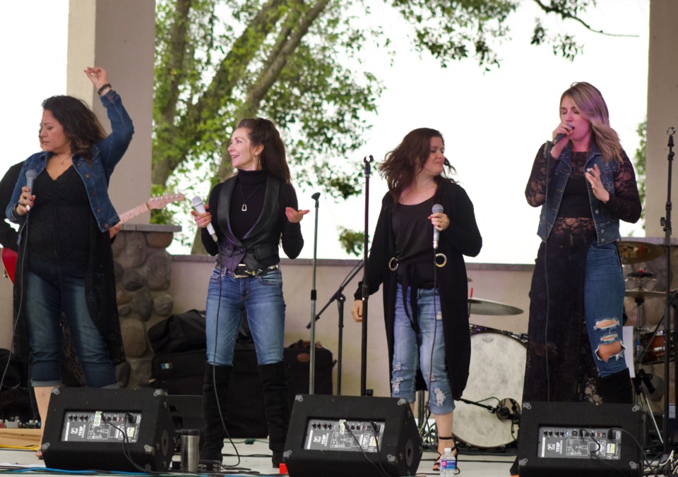 Dirt Road Angels-SD 3