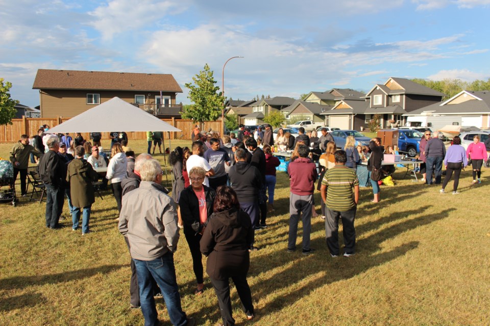 Hundreds of people stopped by a fundraiser barbecue at the Tri City Park within a three hour period on Sept. 7, to raise money for the families that lost their homes to fire on Sept. 2. 