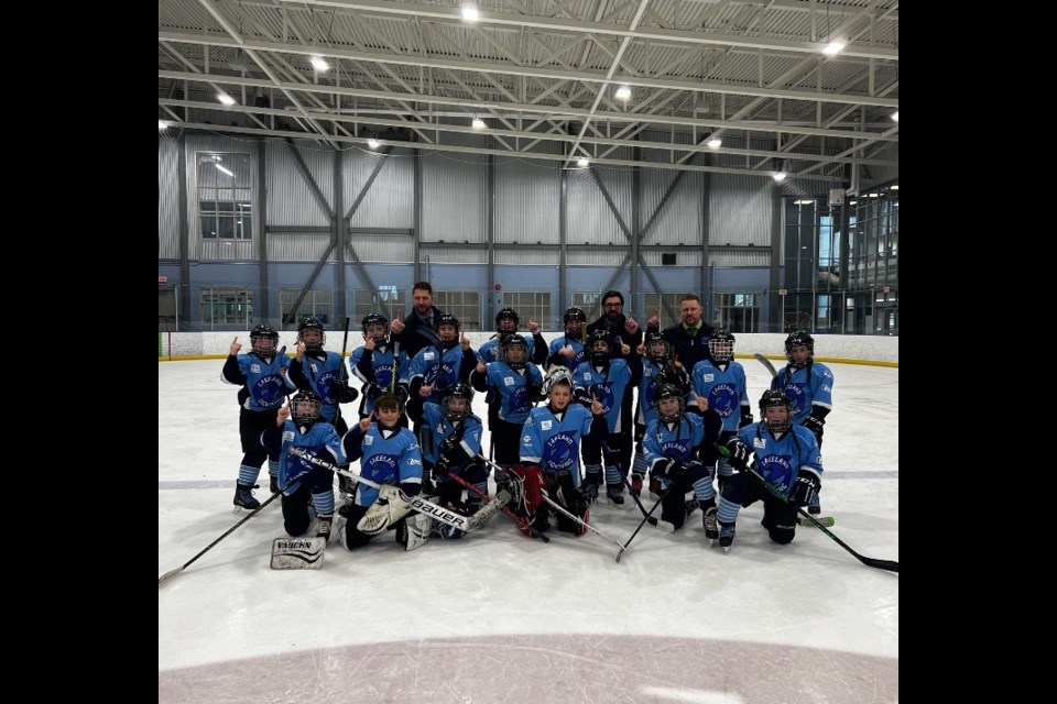 Over the weekend, the U9 Lakeland Lightning team took first place in a spring tournament with 5 wins and no loses.