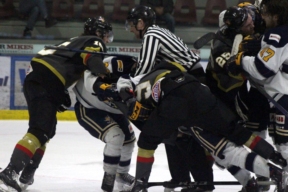 Tensions boiled over as the final buzzer sounded in Game 4 of the AJHL North Division Final. Jazmin Tremblay photo.