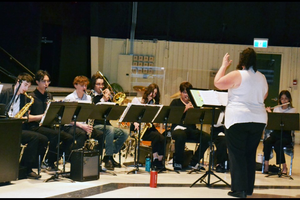 École du Sommet senior band performed three outstanding numbers  under the direction of Kelsey Taylor as the special guests at Friday’s Elk Point Community Choir spring concert. / Vicki Brooker photo