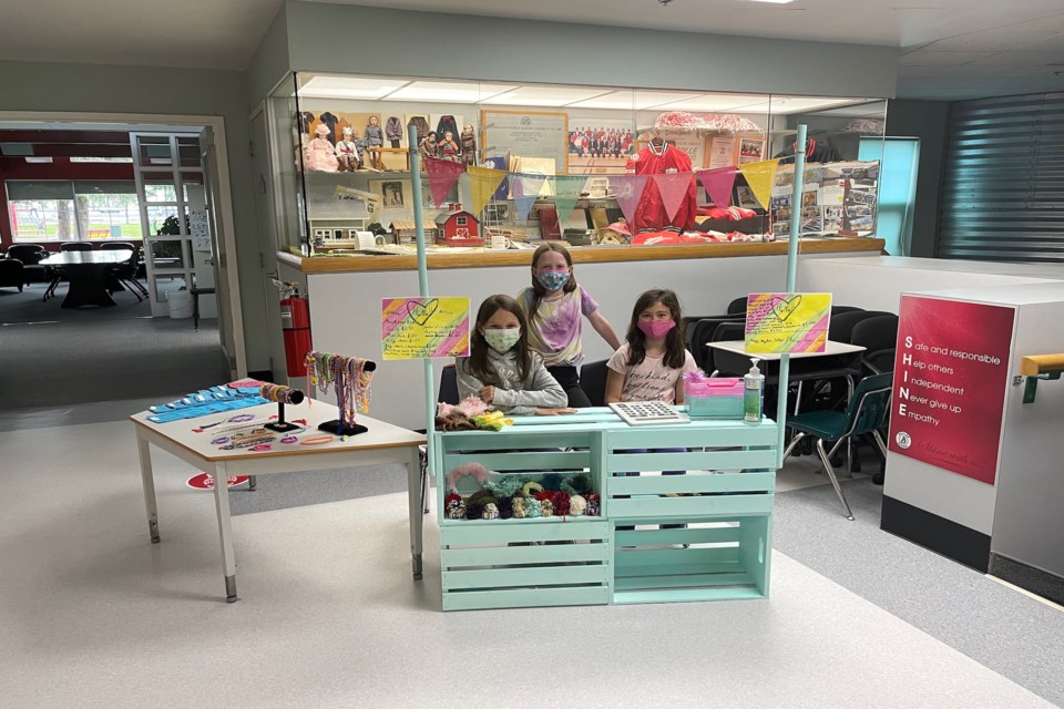 (left to right) Maisy Dunlop, Haylee Laforest, and Hudsyn Baillargeon came together to host a fundraiser to help buy some new instruments for their music class. Photo submitted. 