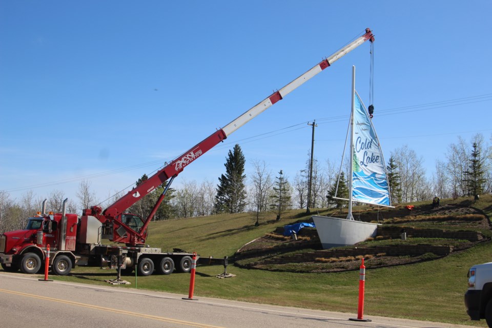 The City of Cold Lake is embracing a fresh new look along Highway 28, with the installation of decorative sails, designed to reflect the spirit of the community. 