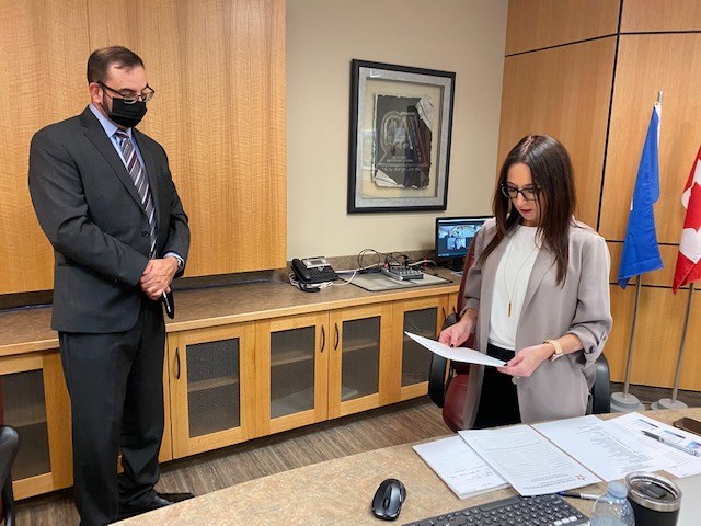 Heather Starosielski has resigned as board chair from St. Paul Education. Pictured is Starosielski being sworn in to her position in the fall of 2021.