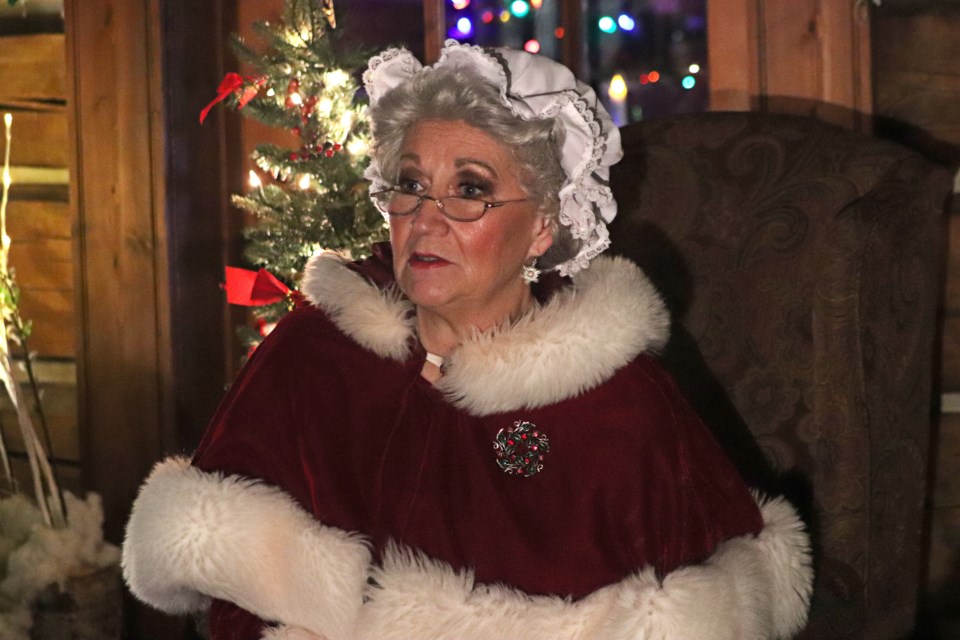 Mrs. Claus was in attendance at the St. Paul Museum's Dashing Through the Snow event. 