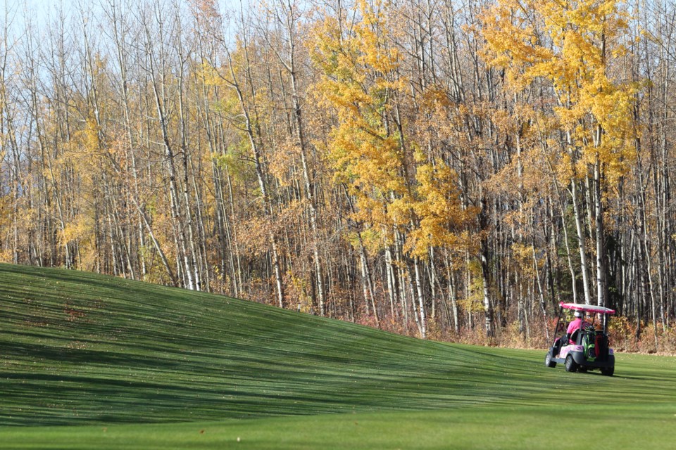 Kevin Golf Lac La Biche autumn