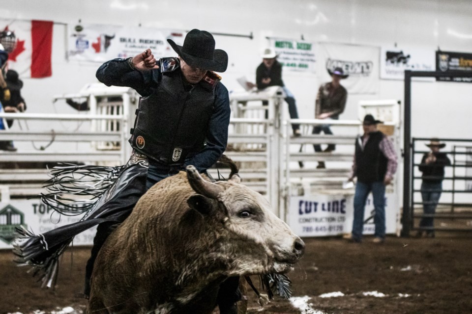Cody Coverchuk from Saskatchewan and 2018 BRC National Champion, wins the St. Paul Bull-a-Rama with 156.5 points.