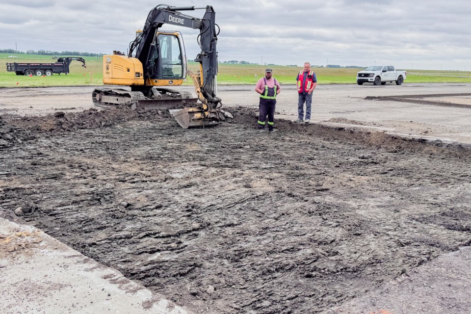 stpaulairportpave