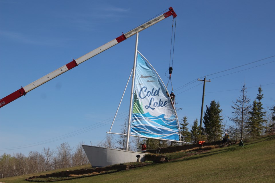 The City of Cold Lake is embracing a fresh new look along Highway 28, with the installation of decorative sails, designed to reflect the spirit of the community. 