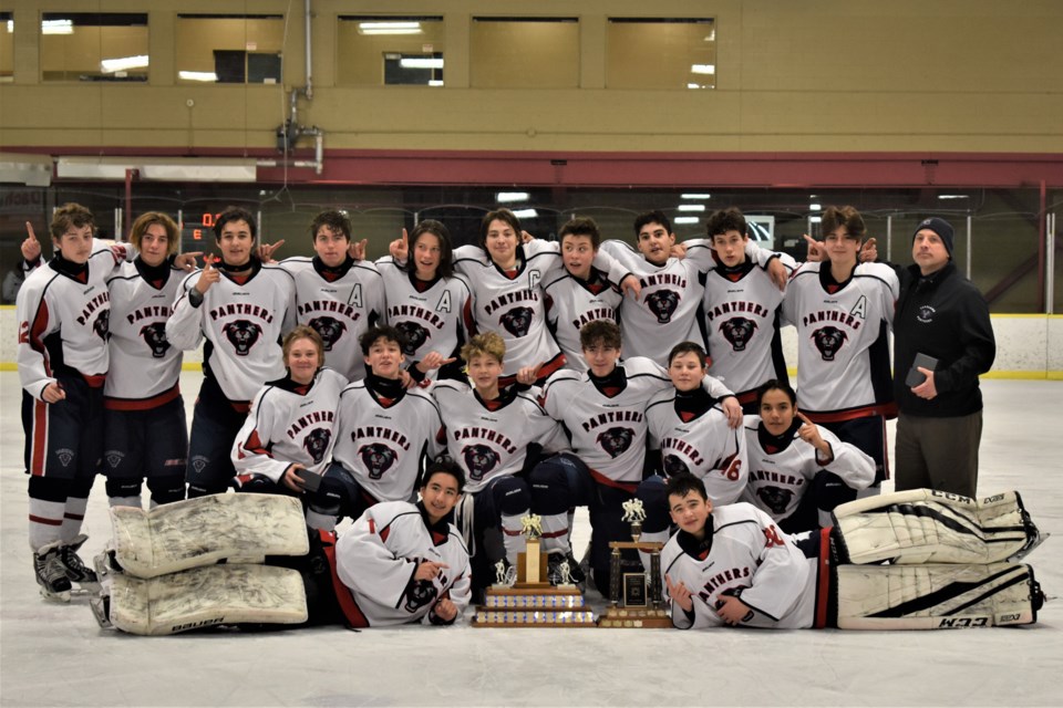 For the second year in a row, the Lakeland Panthers Bantam AA went undefeated to win gold at the Henry White Trophy Tournament of Champions in Edmonton. Photo submitted. 