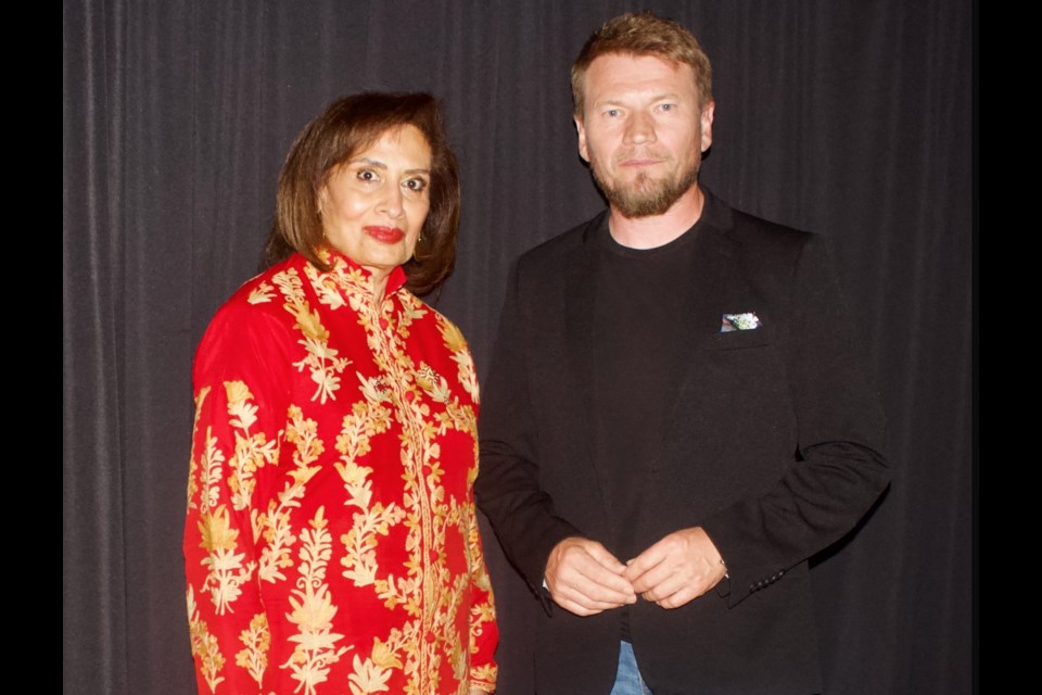 Wrapping up the weekend long celebration of artistic talents, Alberta’s Lieutenant Governor, Her Honour Salma Lakhani(left)  thanked  Lac La Biche county Mayor, Paul Reutov (right) for a wonderful job hosting and making the  awards special.
