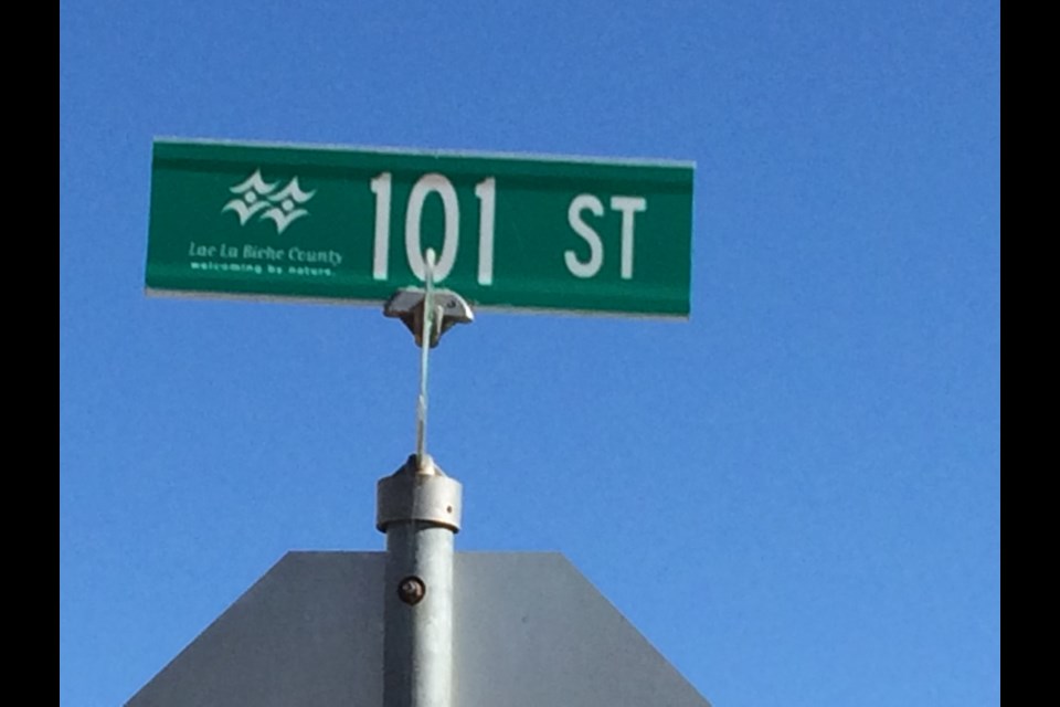 Should street names be added to existing street numbers on municipal signs?  Many responses on the Lac La Biche POST social media page say no.