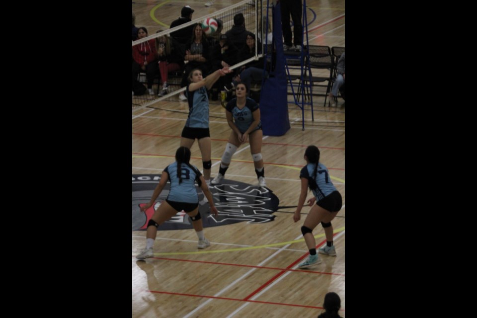 The JAWS senior girls' team is pictured during Friday afternoon Wow Pow action against Athabasca's Edwin Parr. 
