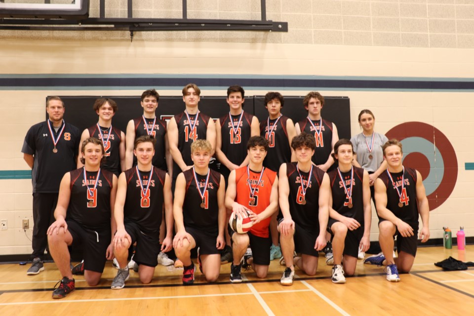 St. Paul Saints boys' volleyball team win bronze.