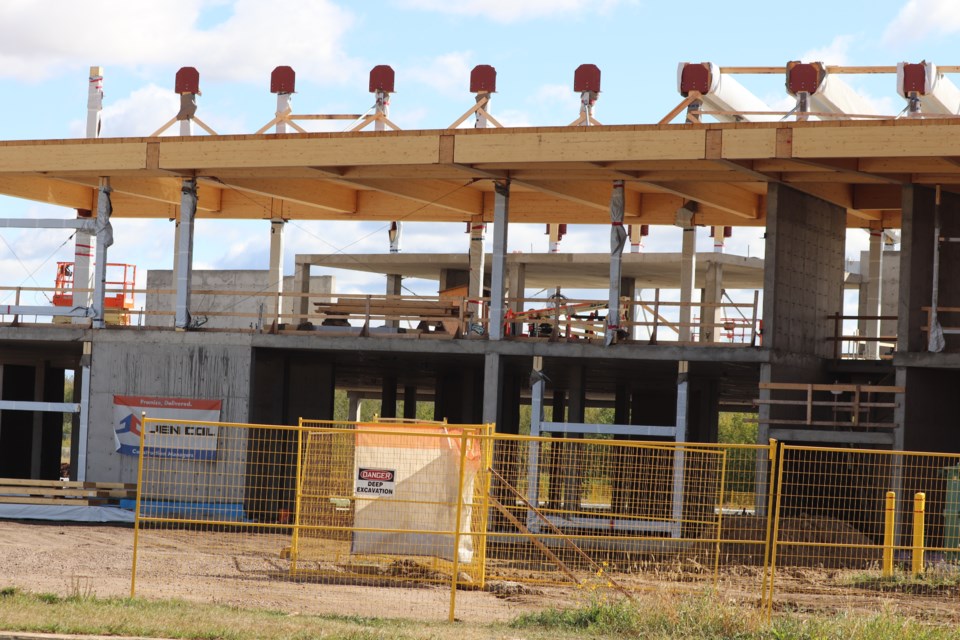 Saddle Lake Cree Nation (SLCN) started the construction of a new elementary school on March 14, 2022. It is expected to be completed by July of 2023.