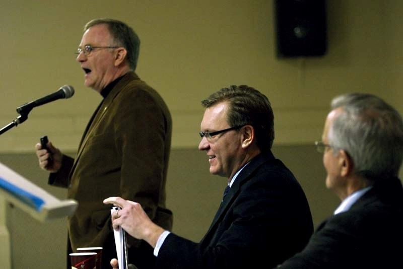 Joe Anglin (left), Keith Wilson, and MD of Bonnyville Coun. Fred Bamber host a talk on new legislation in Alberta.