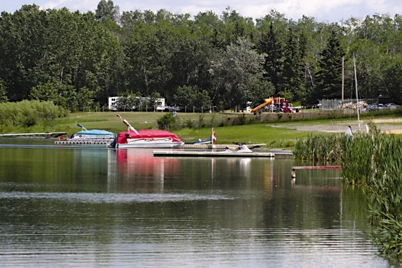 Canadian Natural Resources Limited wants to drill 15 oil wells in the Minnie Lake area, much to the dismay of members of the Minnie Lake Conservation Society. The
