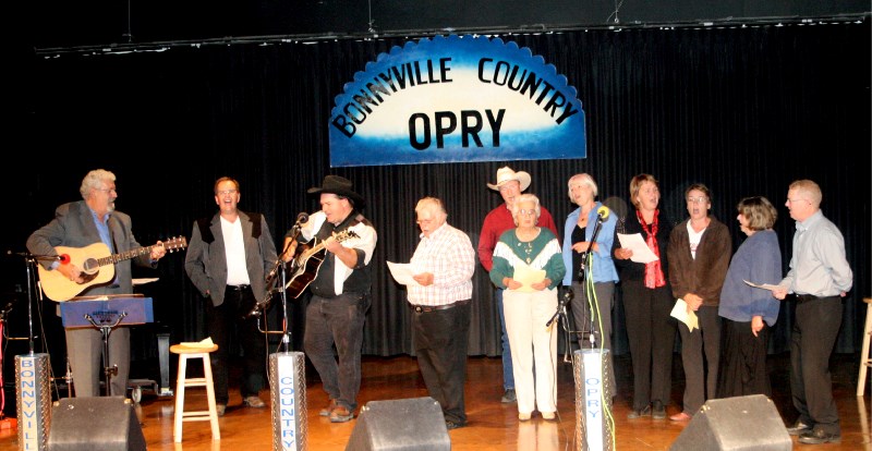 The Bonnyville Country Opry&#8217;s performers sing the finale at the season-opener on Sept. 11.