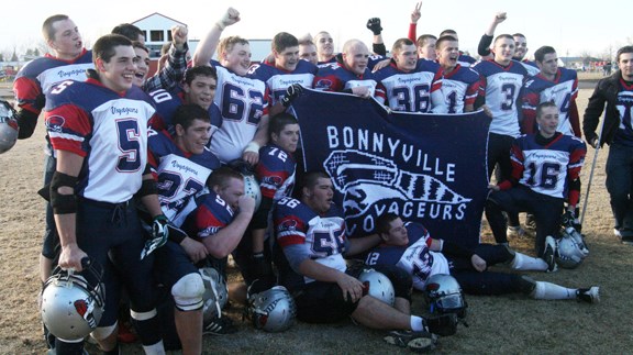After giving up the lead late in their consolation final Saturday at Walsh Field, the Voyageurs made an unlikely comback of their own to win the game 24-23. Following the win 