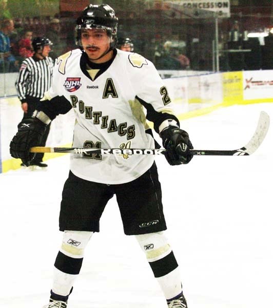 Pontiacs grad Tyler Henry has committed to attend the University of Regina.