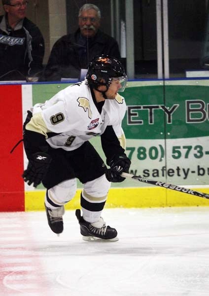 Pontiacs forward Tanner Dusyk scored two goals in Bonnyville&#8217;s two wins over Drayton Valley this past weekend.