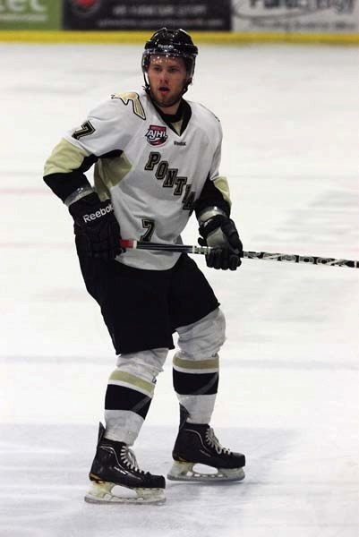 Pontiacs newly-acquired defenceman Chris Lijdsman scored his first goal in a Pontiacs uniform last Friday. The Pontiacs beat the Okotoks Oilers 5-4 Friday.