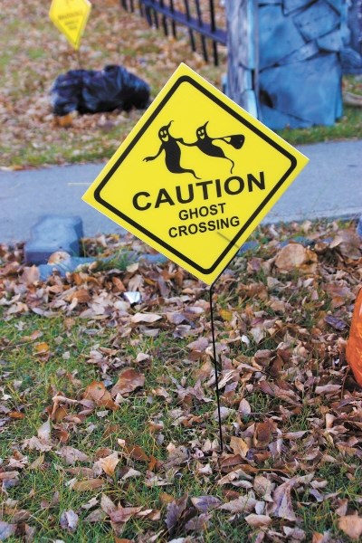 A debate over the 7 p.m. Halloween curfew in Bonnyville is heating up, as some residents believe the 15-year-old curfew should stay in place and others believe it is
