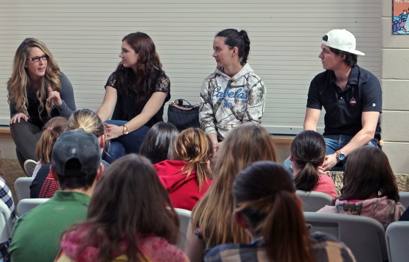 Ecole des Beaux-Lacs alumni participate in a forum with current students about the benefits of being bilingual and the transition into university.